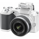 News : le compact hybride Nikon 1 V2