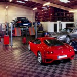 Technique : photos industrielles dans un garage